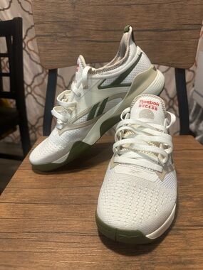 Reebok White & Olive Low-Top Knit Trainers